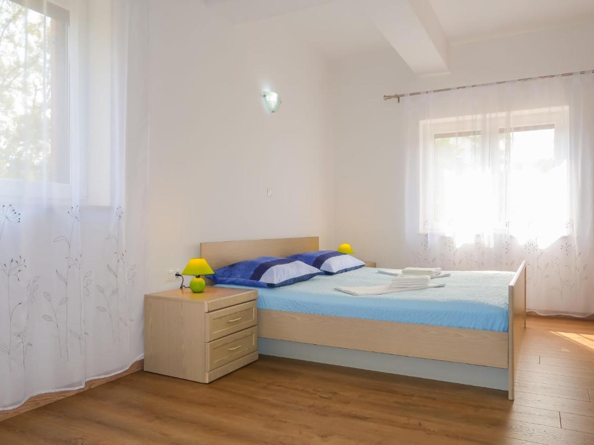 Apartment Vera - Mlk325 By Interhome Malinska Dış mekan fotoğraf